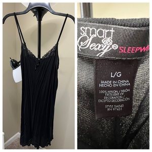 Black night gown
